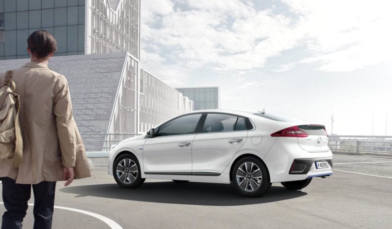 Hyundai Ioniq Hybrid full